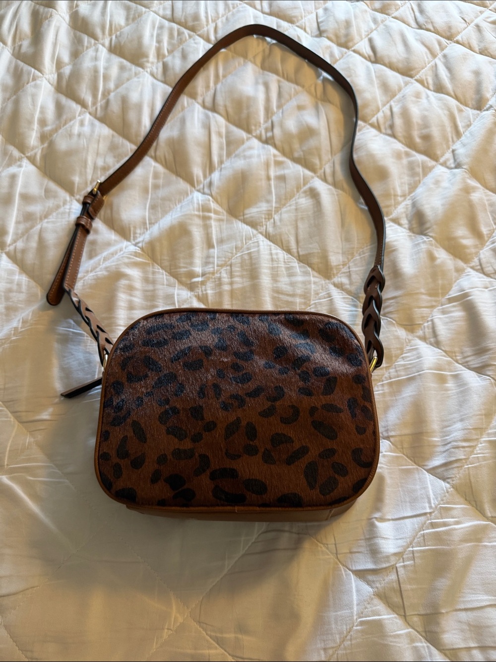 Source Unknown Brown Leopard Print Crossbody Bag
